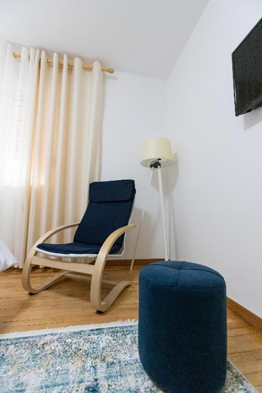 Light-2 Lovely Apartment In Тирана Екстериор снимка